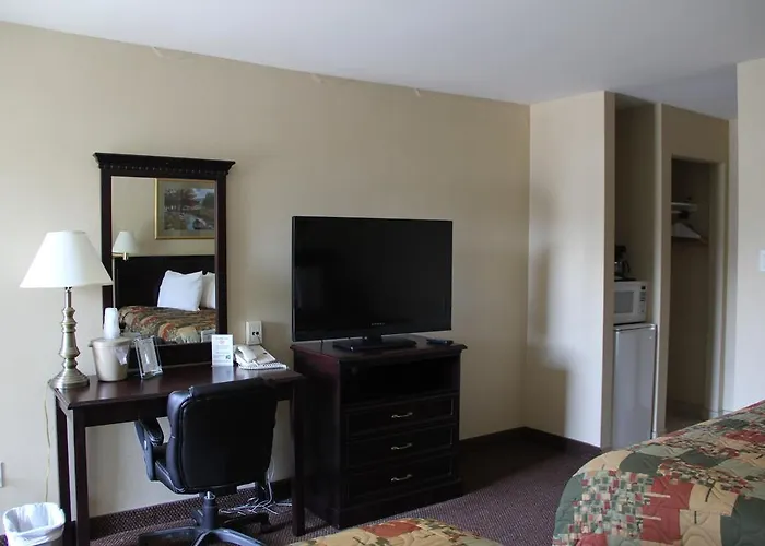 Queen Room